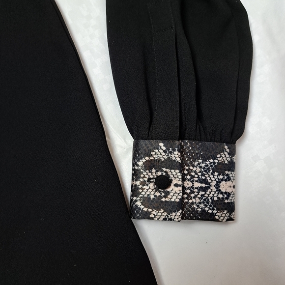 Judith and Charles Black Blouse with snake print  cuffs - Picture 7 of 10
